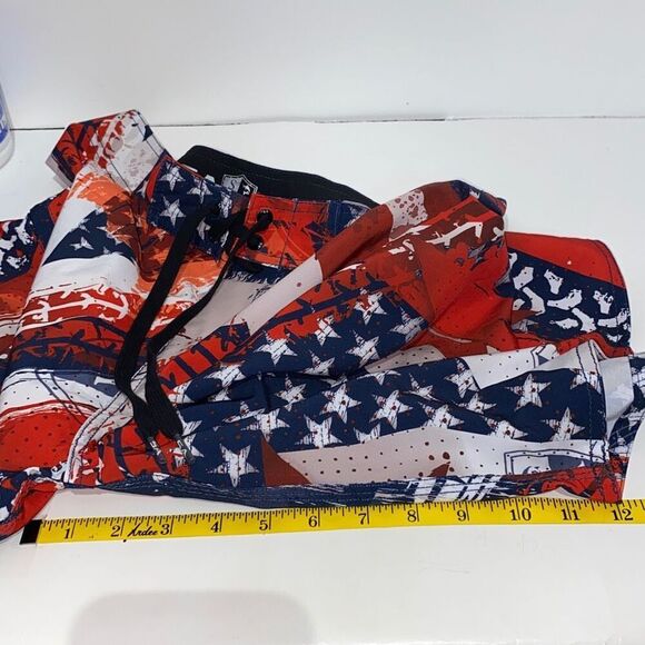 SA Co Men's Red Abstract Print Boardshorts Size 32 - Picture 11 of 16